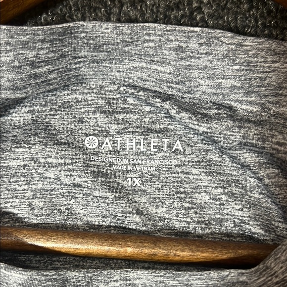 Athleta Gray Relaxed Boxy Fit Tank, Womens 1X - Picture 4 of 6